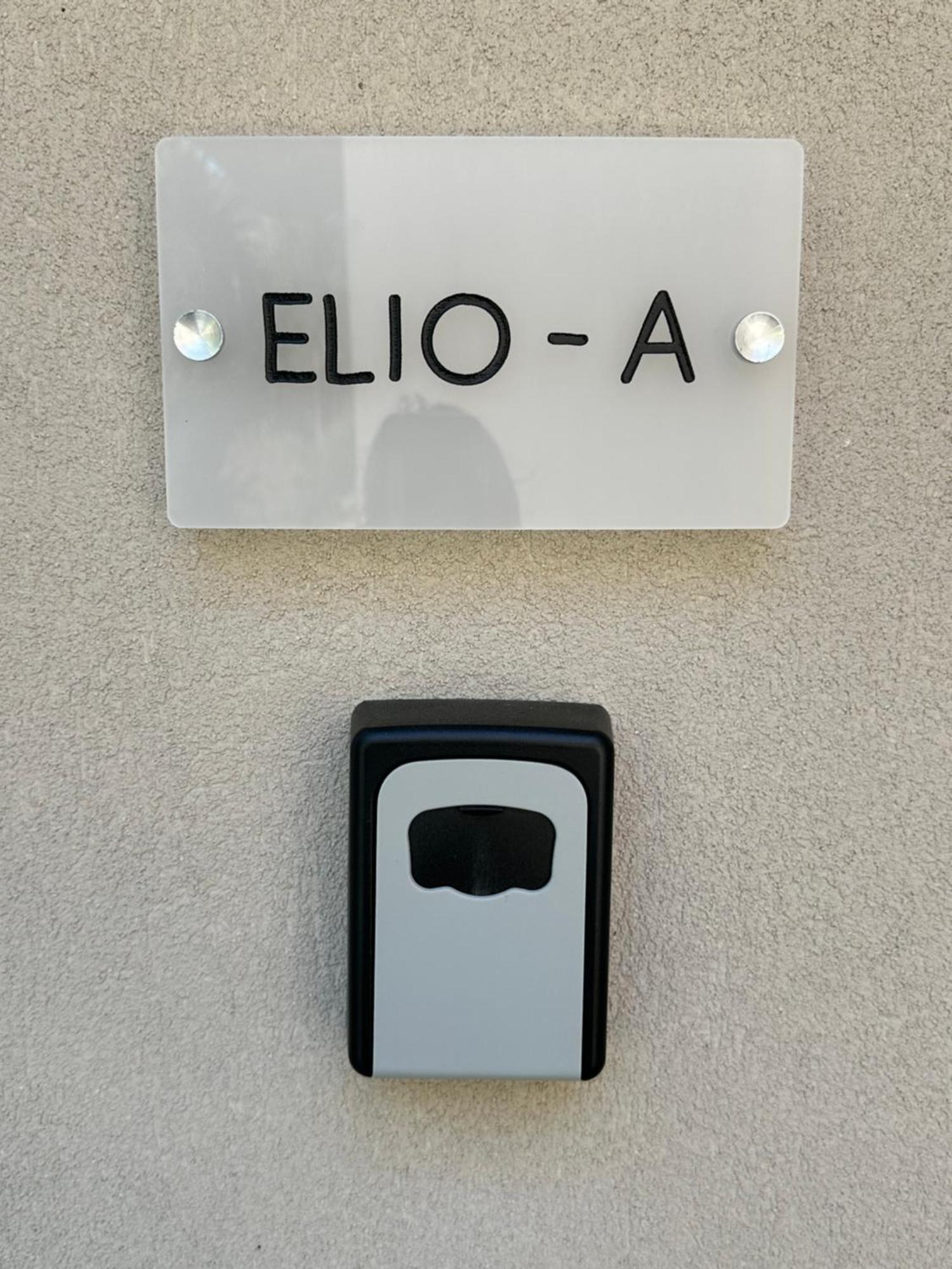 Elio A 1Bdr Apt With Garden 1 Min From The Beach By Hospi Heraklion Exteriör bild